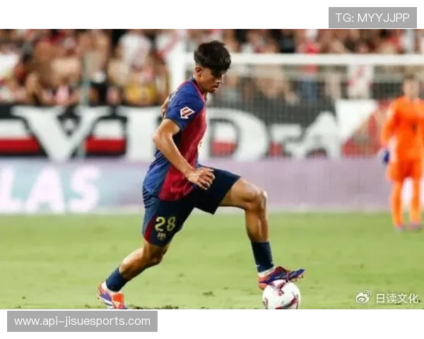 科莫队杜维卡斯闪电进球 巴列送上关键助攻